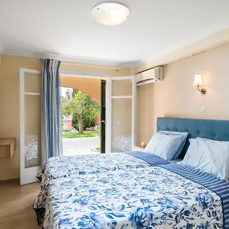 Marietta's By Konnect, Corfu Apartment