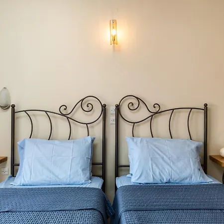 Marietta's By Konnect, Corfu Apartment