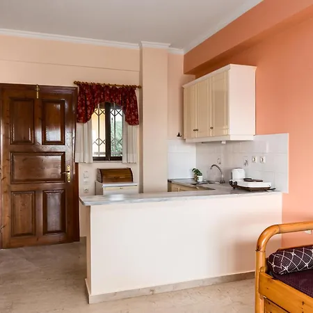 Marietta's By Konnect, Corfu Apartment Gouvia